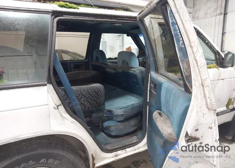 1992 Chevrolet Blazer S10 from USA, damaged, VIN 1GNDT13Z9N2167338